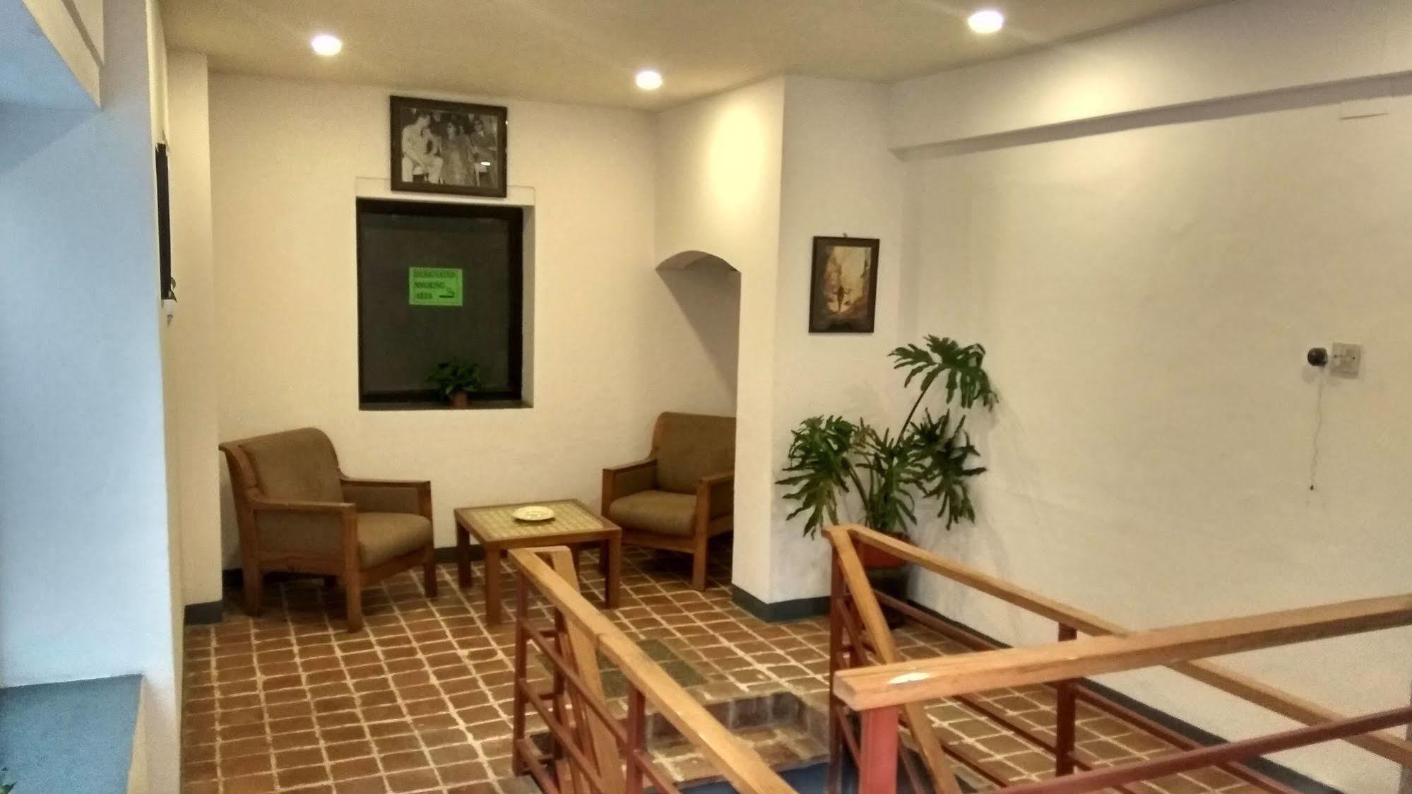 Hotel Heranya Katmandu Zewnętrze zdjęcie
