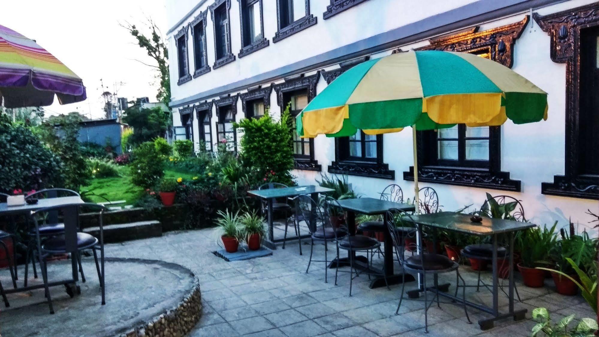Hotel Heranya Katmandu Zewnętrze zdjęcie